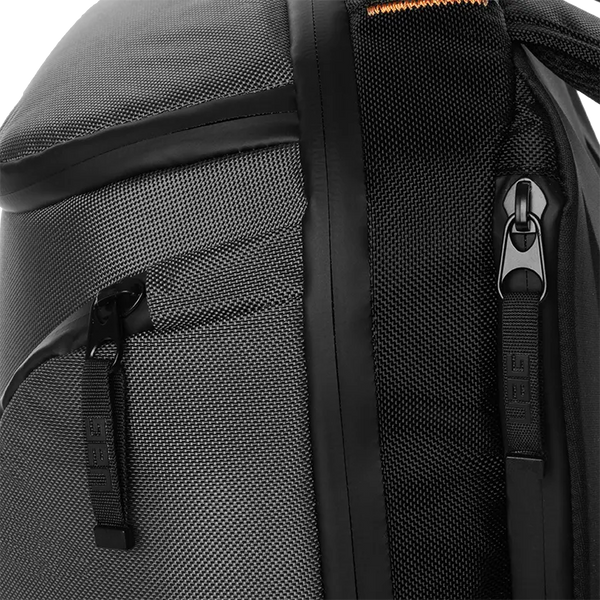 UAG Standard Issue 18-Liters Backpack