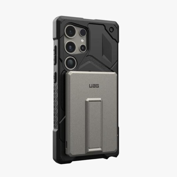 UAG SRGE Slim Powerbank 5K with Stand - Image 5